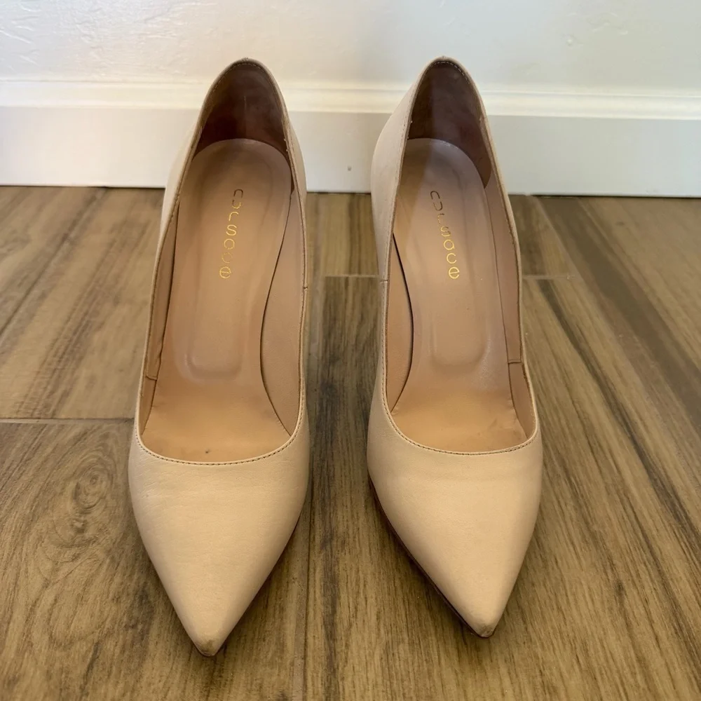 NURSACE Designer Leather Elegant Cream High Heels Size 6